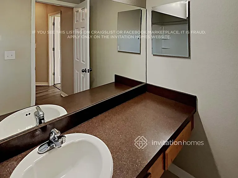 7444 Bridgeview Dr — Photo 16