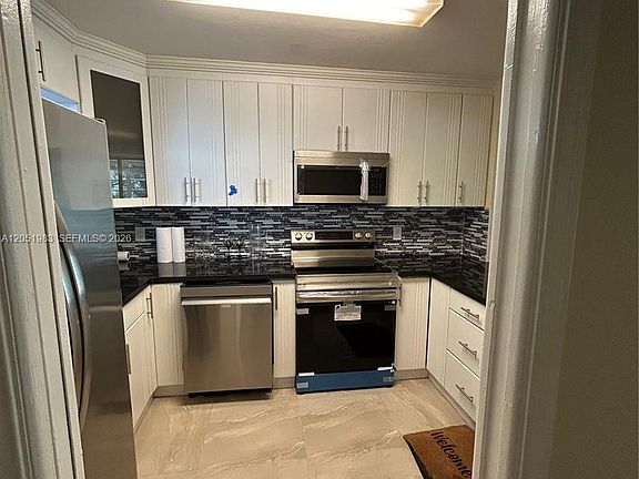 2nd image of 9461 Evergreen Pl APT 303