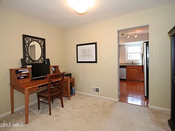 5th image of 5406 Charleston Woods Dr