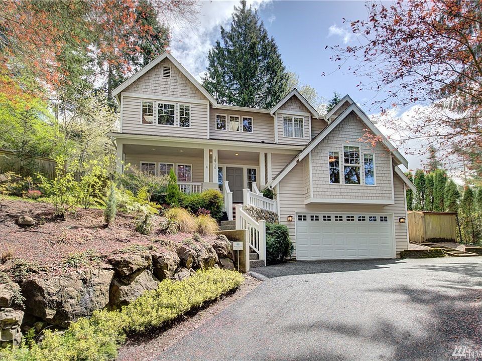 1st image of 18710 46th Ave NE