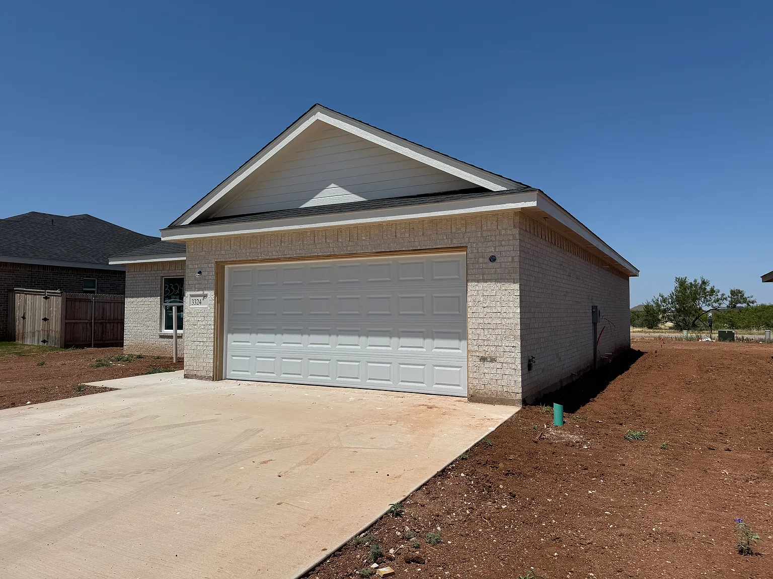 3 bed, 1300 sqft, $3,150 — Photo 4