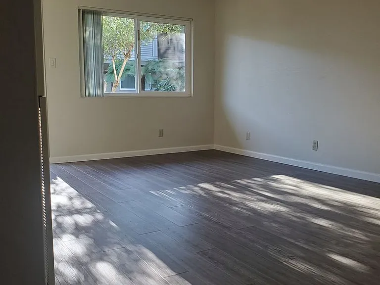 PARKSIDE APARTMENTS — Photo 11