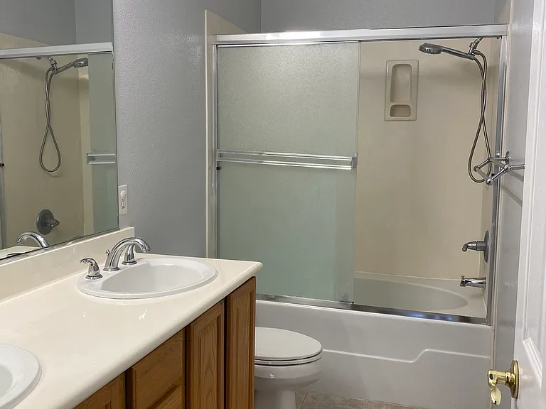 3078 Nattinger Ln — Photo 13