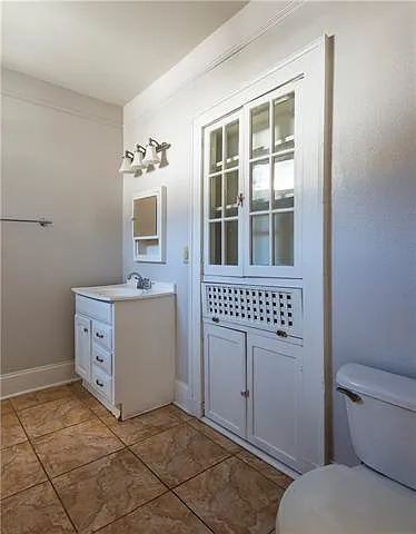 2108 Broadway St #9 — Photo 8