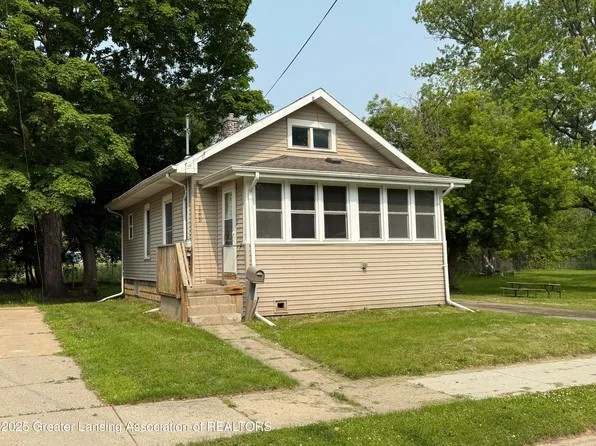 1555 Roosevelt Ave, Lansing, MI 48915