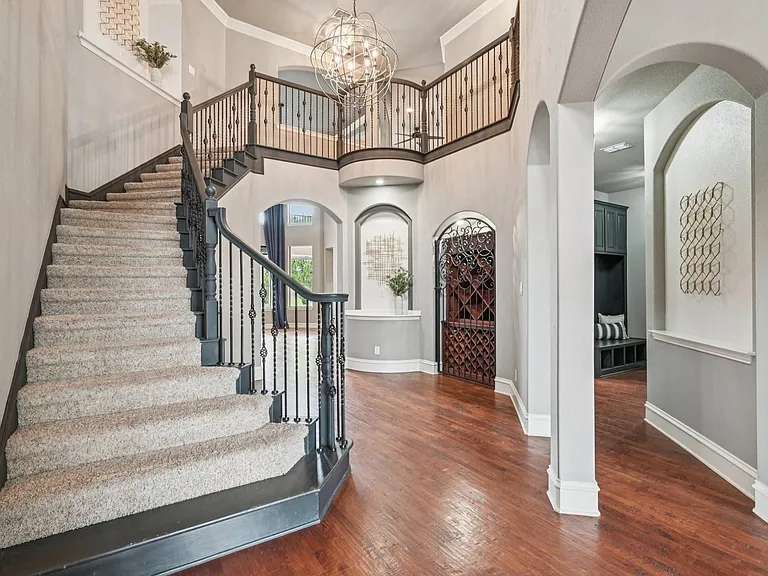 920 Norma Ln — Photo 17