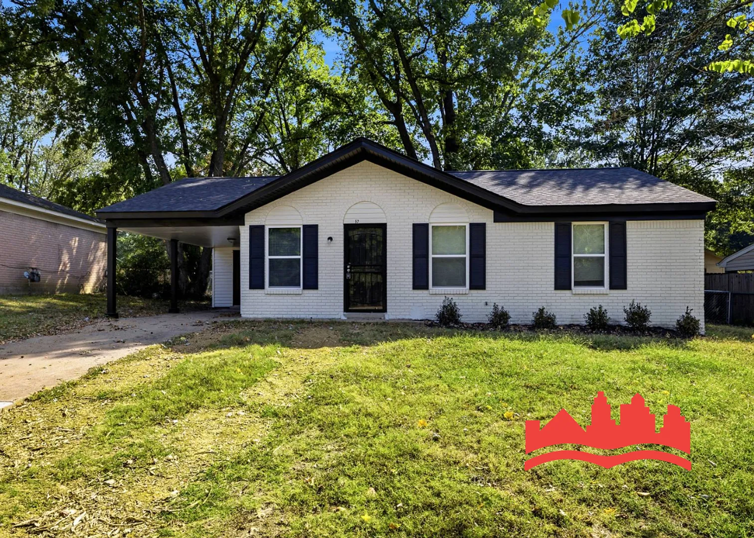 Welcome to 2575 Eastbrook Drive! — Photo 1