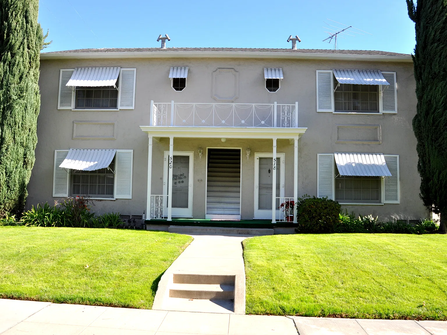 1 bed, 682 sqft, $2,000 — Photo 1