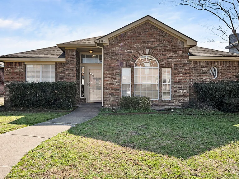 2316 Gerber Dr — Photo 30