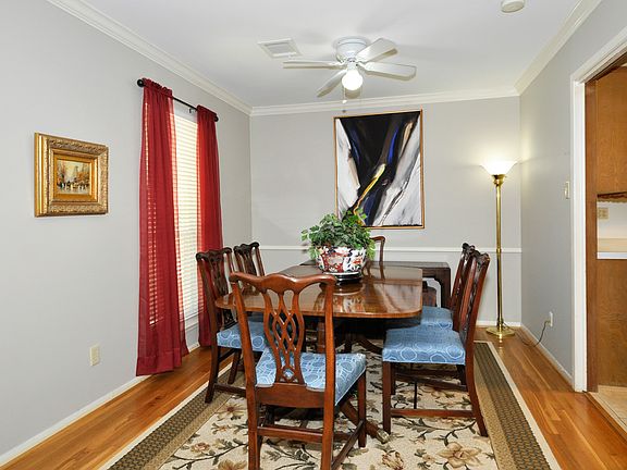 4th image of 1405 Bracher St