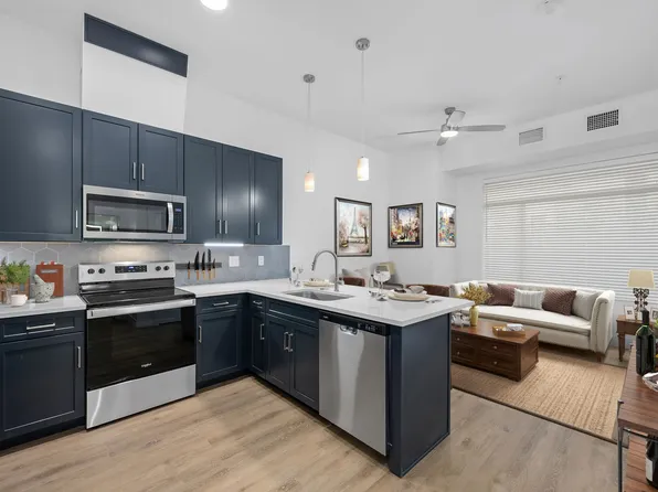 Poplar Place - Stunning Boutique Apartments, 7175 E 14th Ave #5f745c661, Denver, CO 80220