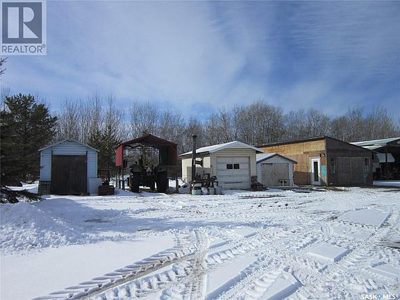 5th image of Schoenfelder Acreage