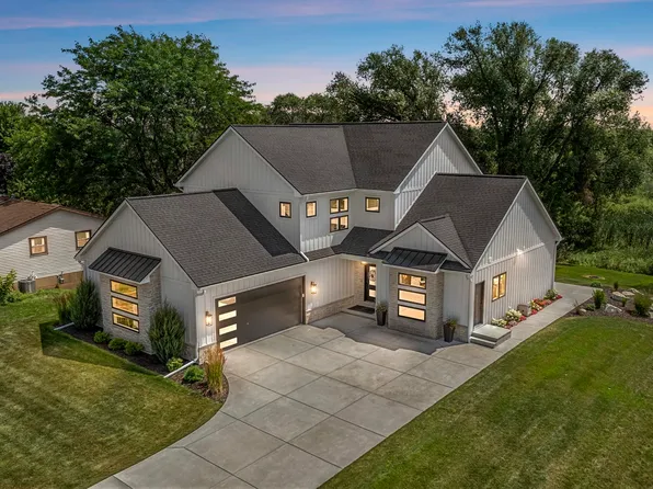 3828 Champeau Rd, New Franken, WI 54229