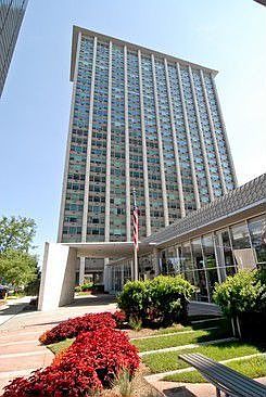 1st image of 3600 N Lake Shore Dr APT 515