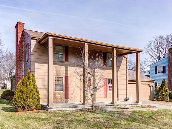 2nd image of 921 Elywood Dr