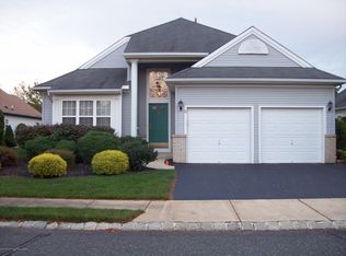 21 Neville Ct, Manchester, NJ 08759