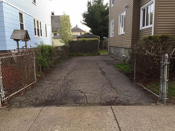 5th image of 49 Thornton St #0