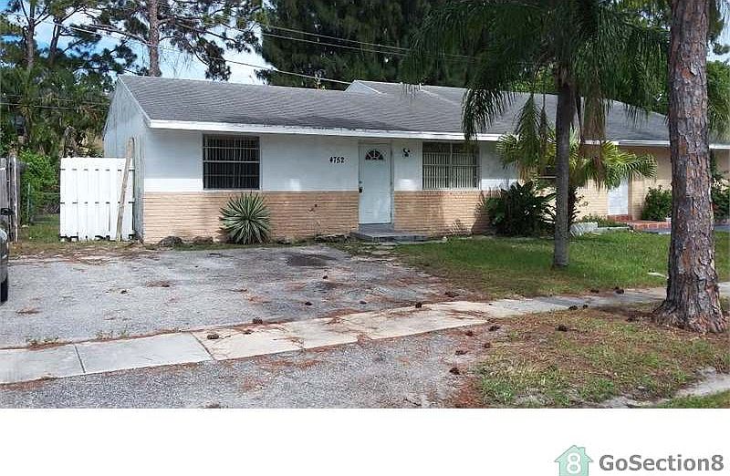 1st image of 4752 Chariot Cir