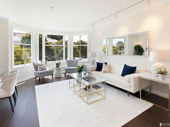 2nd image of 3700 Divisadero St APT 202