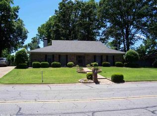 503 Arnold Palmer Dr, Maumelle, AR 72113