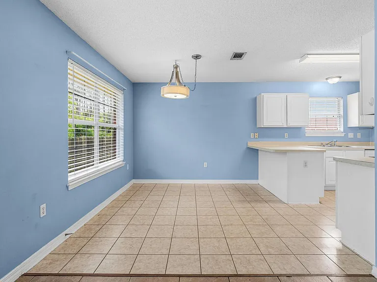 3998 Lauren Ct — Photo 8