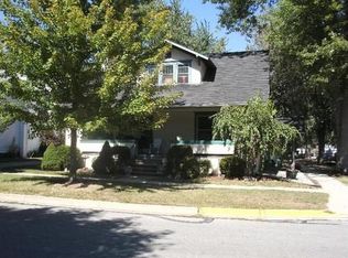 616 E 9th St, Auburn, IN 46706