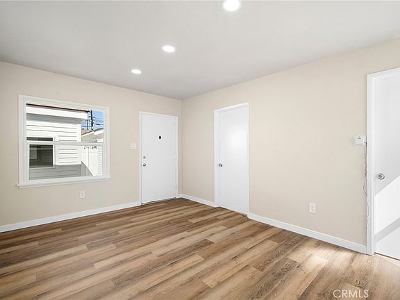 5th image of 908 E Maple St #A