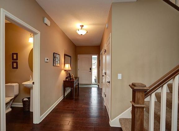 2nd image of 14262 Ailesbury Ct