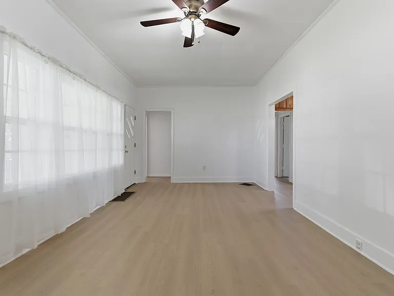 3007 Dabbs Ave — Photo 10