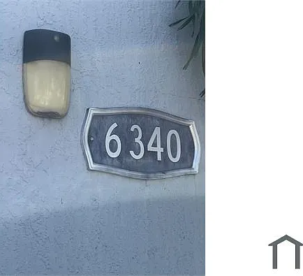 6340 NW 21st Ave — Photo 2