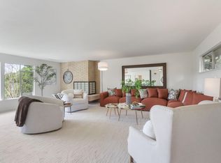 35 Lookout Rd, Hillsborough, CA 94010