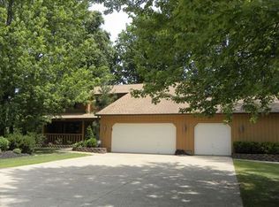 7837 Kellogg Creek Dr, Mentor, OH 44060