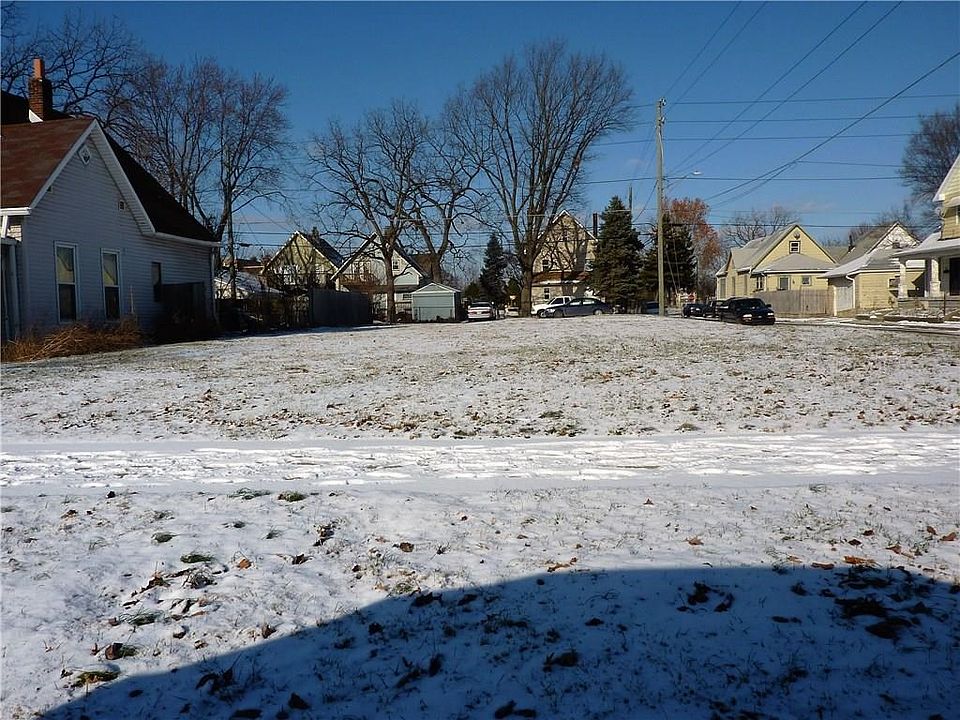 2nd image of 720 S Randolph St