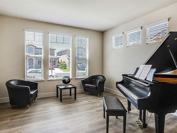 4th image of 408 Leighton Ct