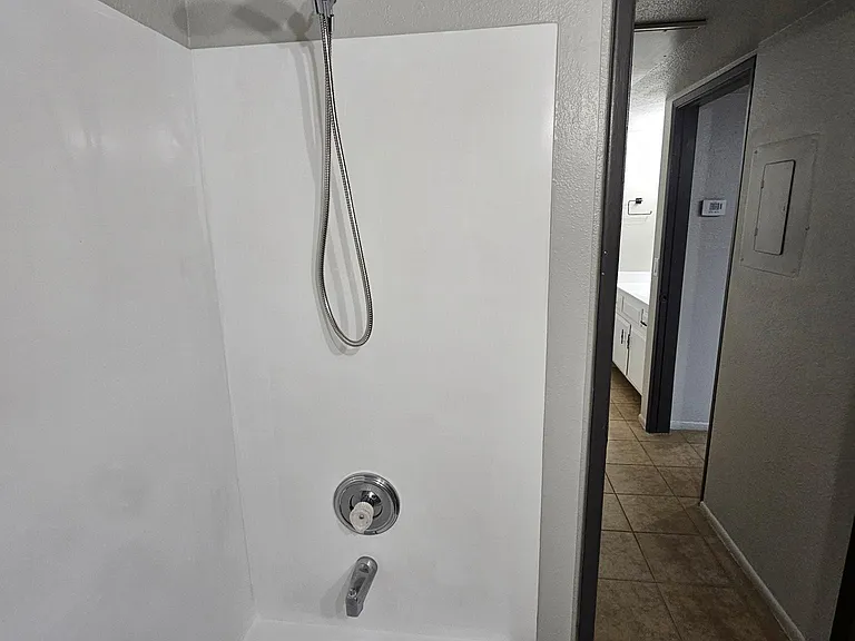 3046 E Marconi Ave #103 — Photo 31