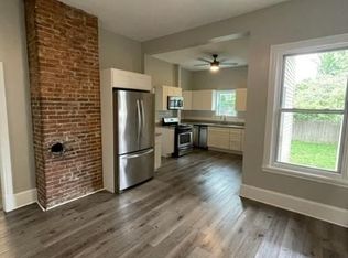 122 Vinton St, Providence, RI 02909