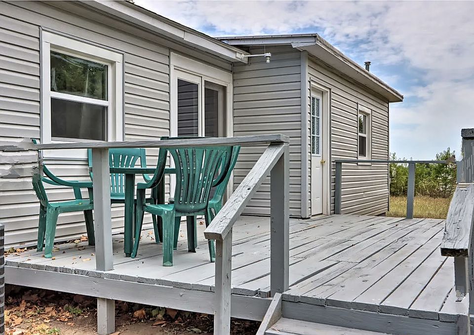 813 Orchard St, Stockton, MO 65785 Zillow