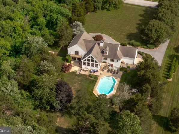 1062 Governor Bridge Rd, Davidsonville, MD 21035