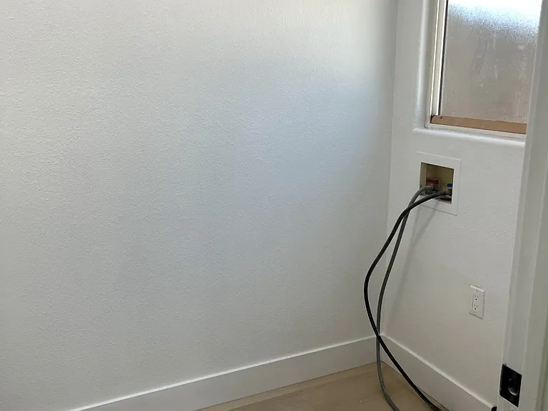 306 E Ivy St #B — Photo 7