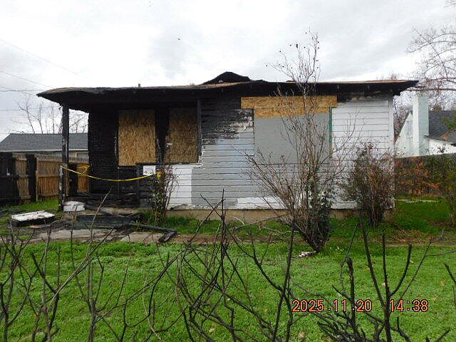 1st image of 811 Narregan St