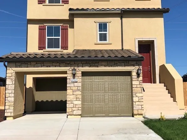 4362 Strathmore Pl, Merced, CA 95348