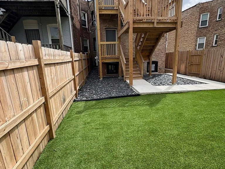 818 S Karlov Ave #1 — Photo 10
