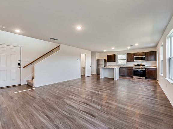 2nd image of 4807 Camp Verde Cir