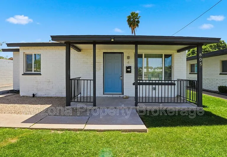 805 E Turney Ave #4 — Photo 2