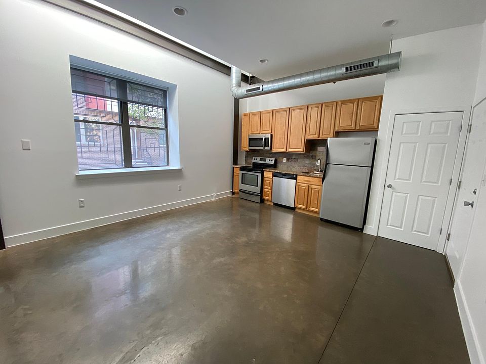 1st image of 190 W Berks St #4R
