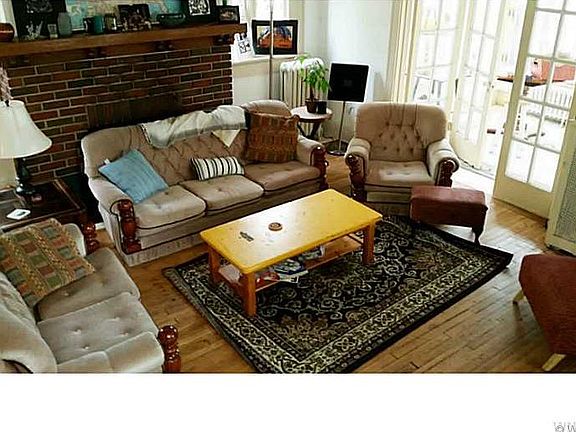 5th image of 1456 Delaware Ave