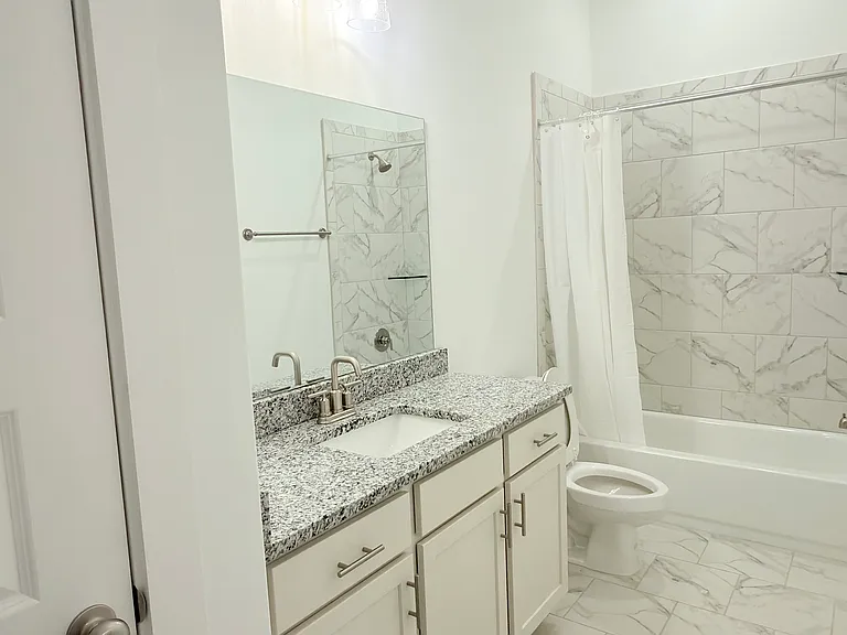 5612 Draper Trl — Photo 14