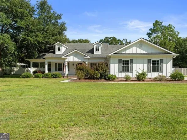 221 Zittrouer Rd, Guyton, GA 31312