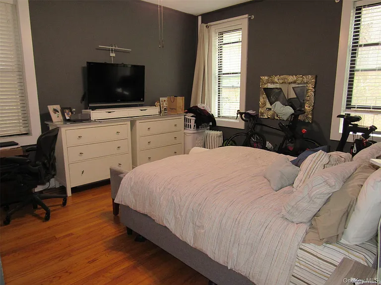 83-19 116th St #2H — Photo 7