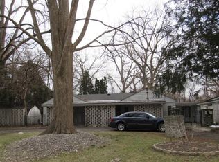 21746 Greenview Rd, Southfield, MI 48075